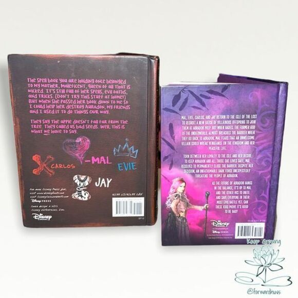 Disney’s Descendants Mal’s Spell Book & Descendants 3 - Picture 2 of 9